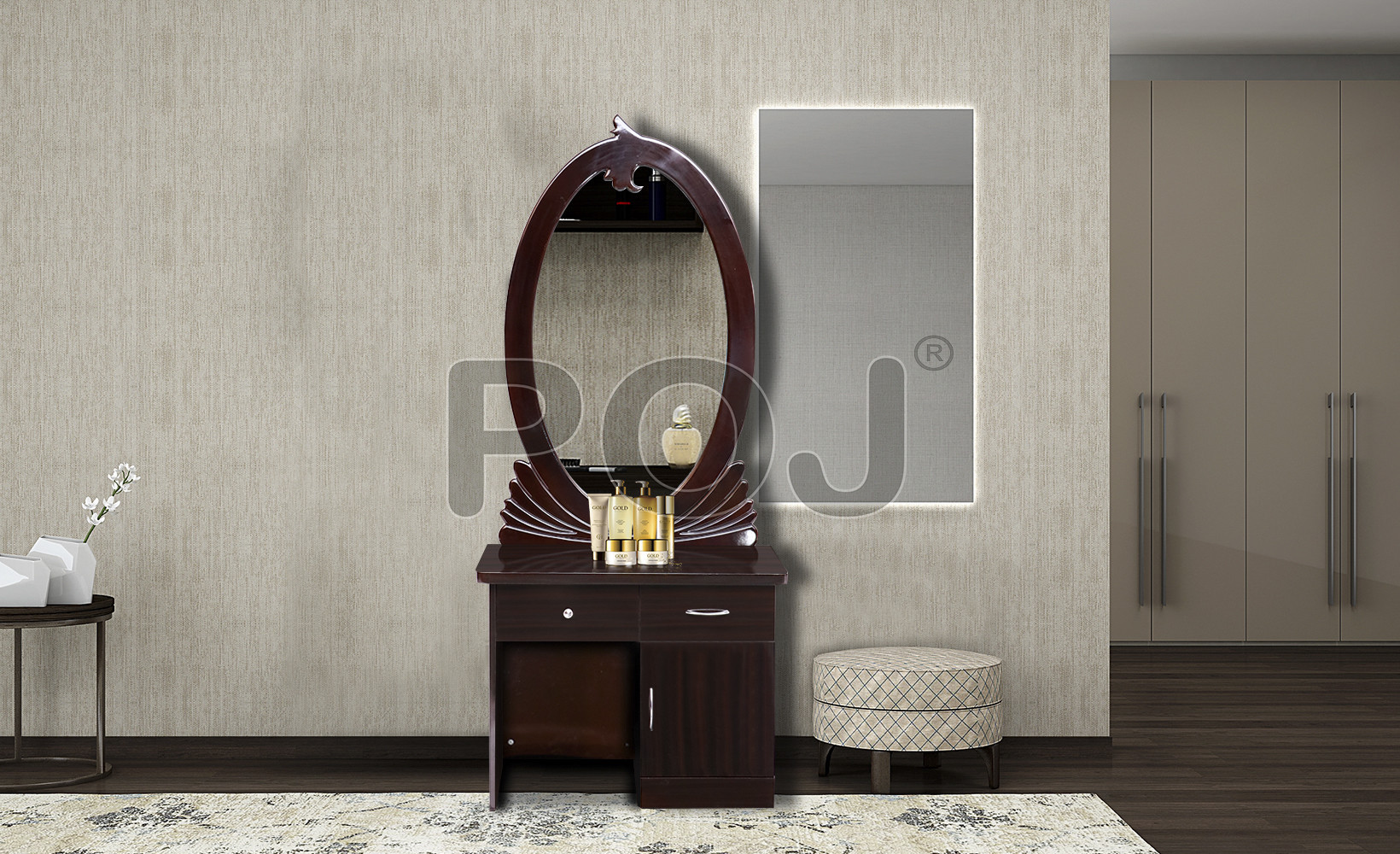 Oval shape dressing on sale table